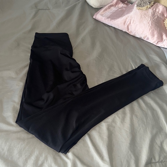 Gymshark Ruched Leggings - Picture 1 of 4